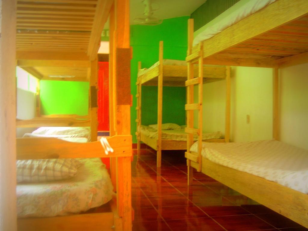 Hostel Tadeo Сан-Хуан-дель-Сур Номер фото